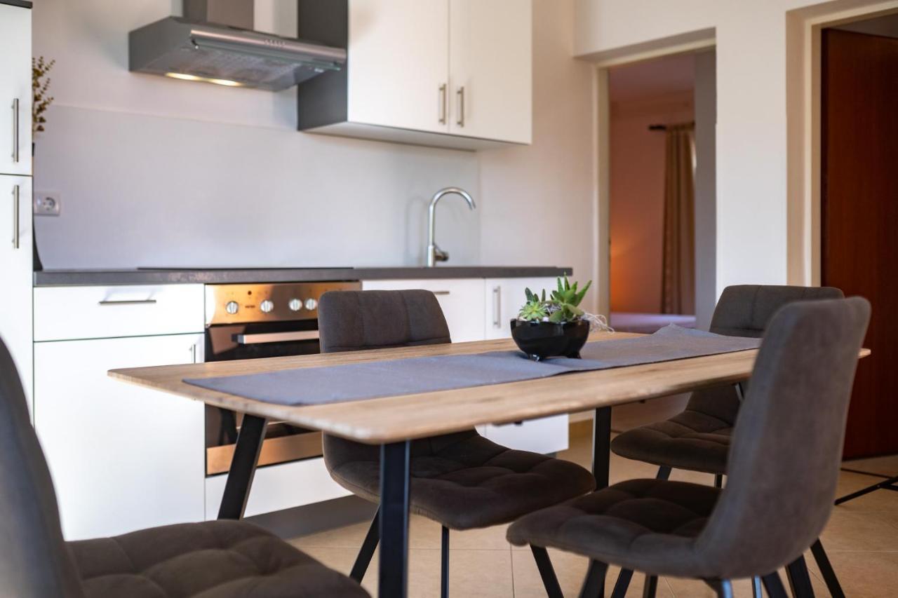 Barbat na Rabu Apartmani Milena מראה חיצוני תמונה