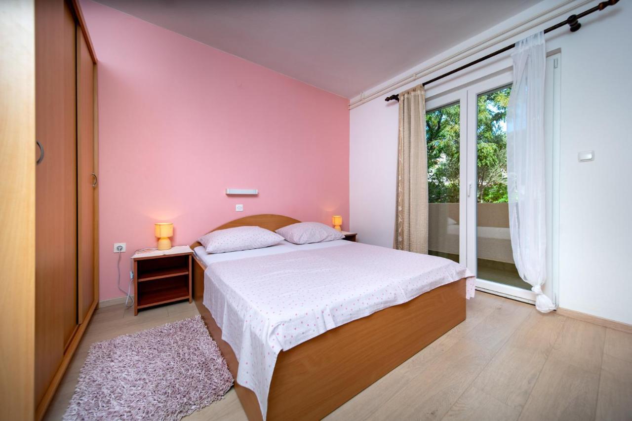 Barbat na Rabu Apartmani Milena מראה חיצוני תמונה
