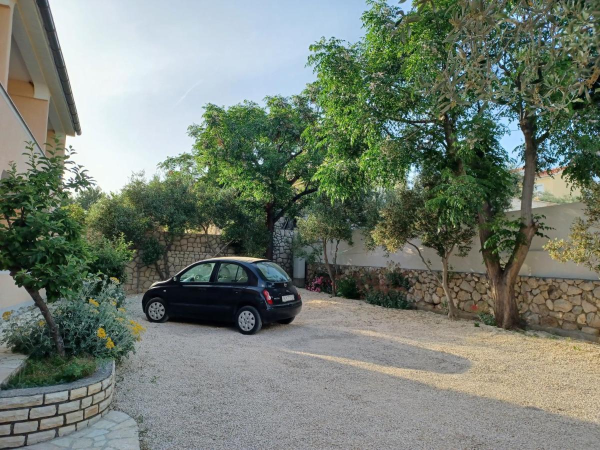Barbat na Rabu Apartmani Milena מראה חיצוני תמונה