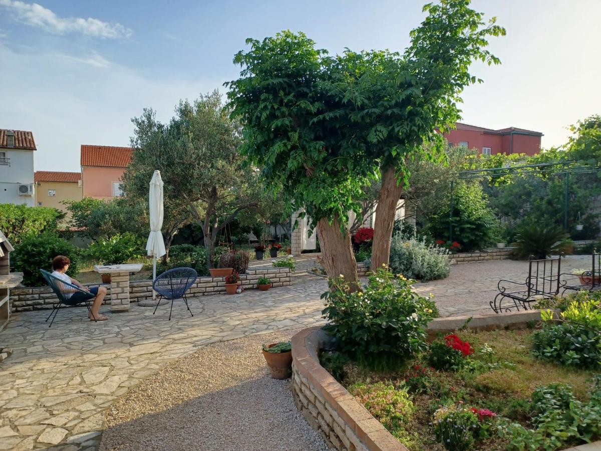 Barbat na Rabu Apartmani Milena מראה חיצוני תמונה